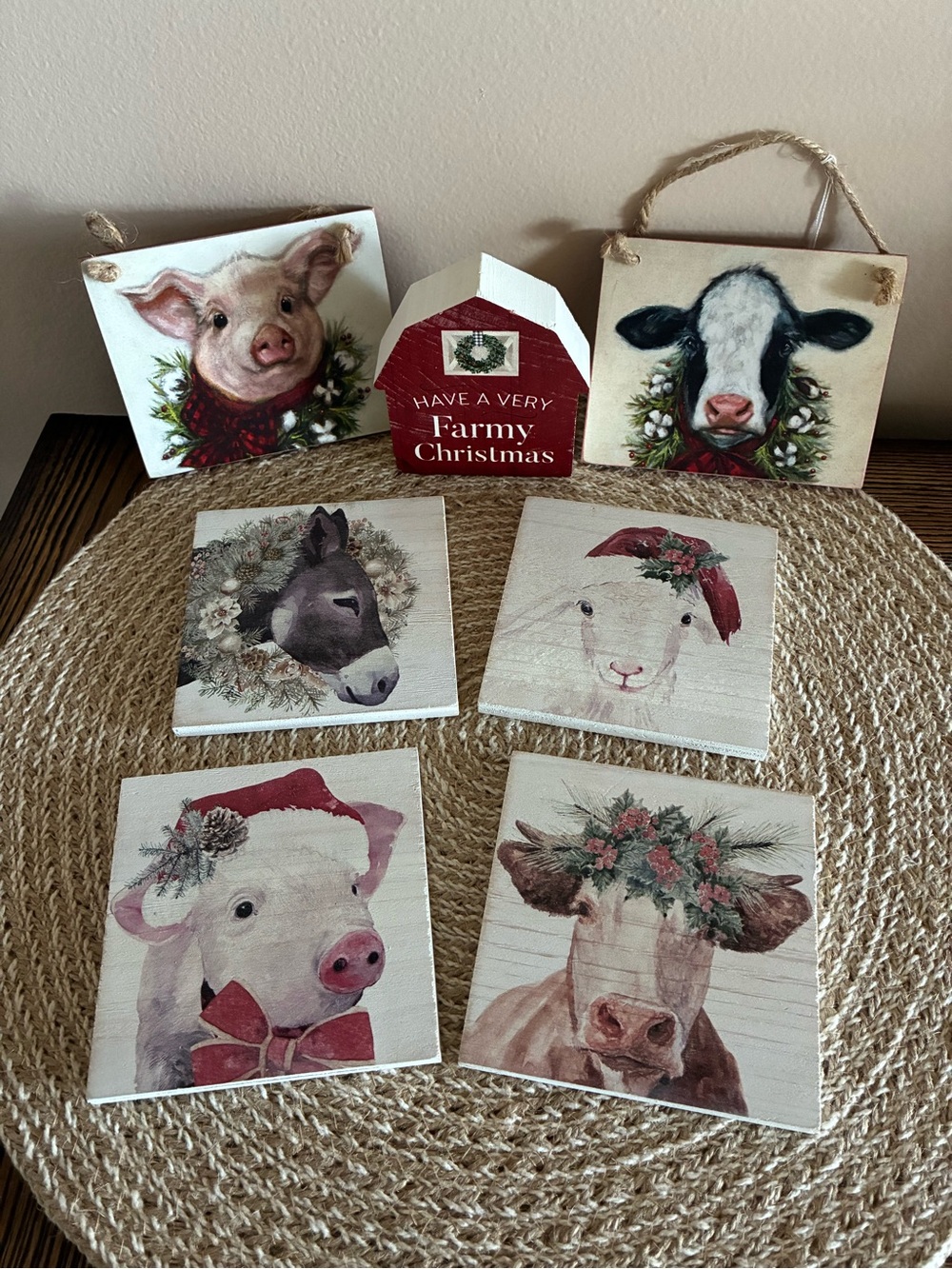 Farmhouse Holiday Animal Coasters and Decor- 7 pieces